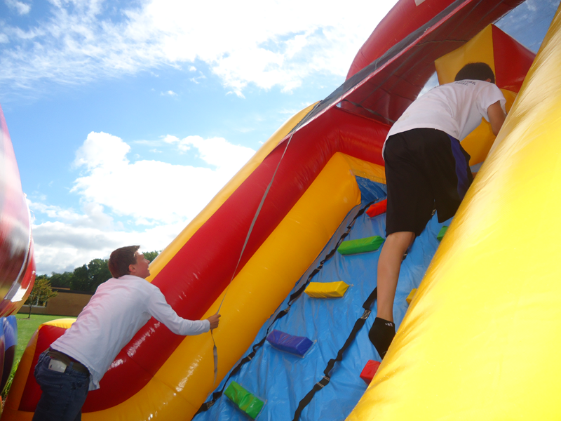 Among the activities was the bounce house, which attracted many freshmen ready to embrace the childhood thrill of climbing up things.