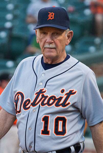 Jim Leyland stepping down as Detroit Tigers manager