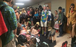 Hallways turn into a standstill after the Tropical Thursday prank