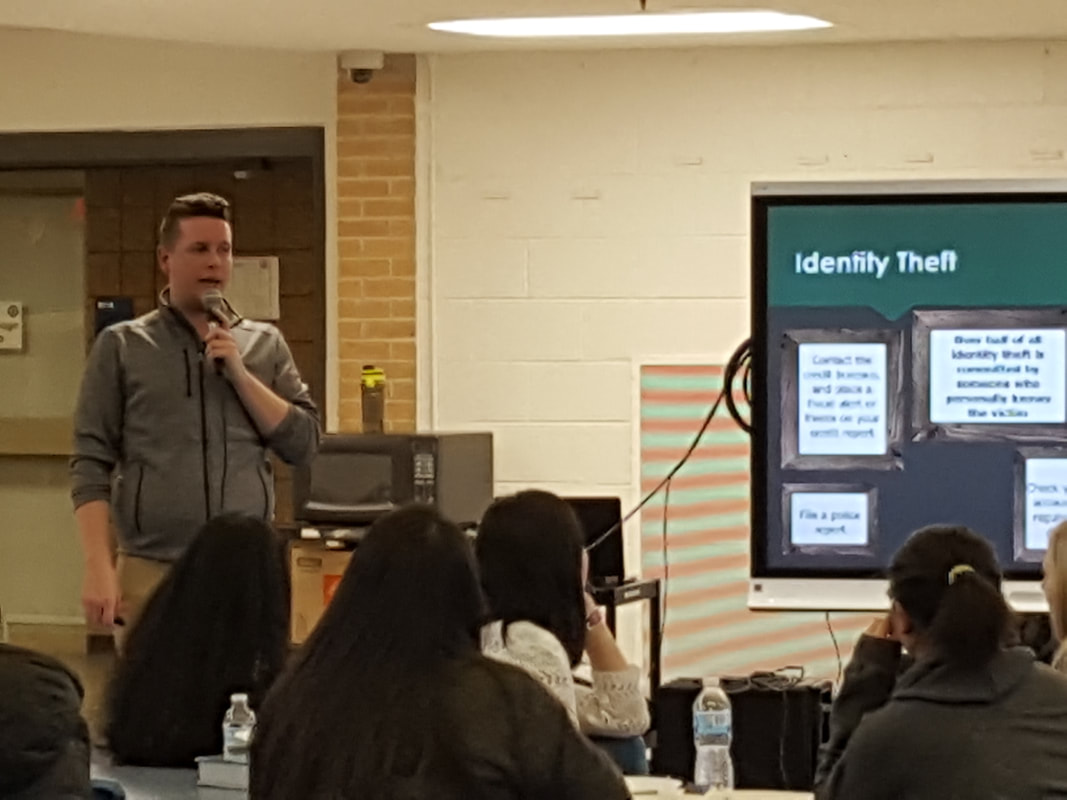RHS alumnus, Ian Duncanson, spoke to students about managing their finances.