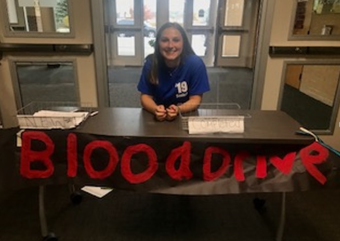 Students can sign up for the Fall 2018 Blood Drive during lunch before Nov. 1. Photo by Mariam Hanna. 